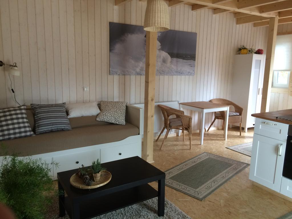 Ferienwohnungen Im Schwedenstil Papenburg Luaran gambar